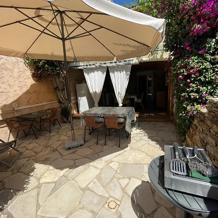 Le Golfe Bleu Apartman *