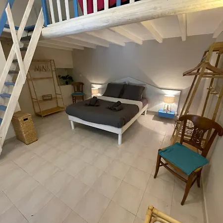 Le Golfe Bleu Apartment *